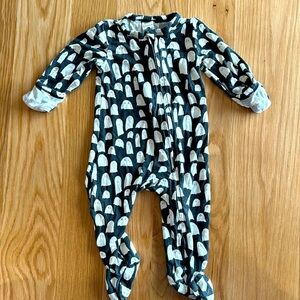 Kate Quinn Ghost Zipper Pajama